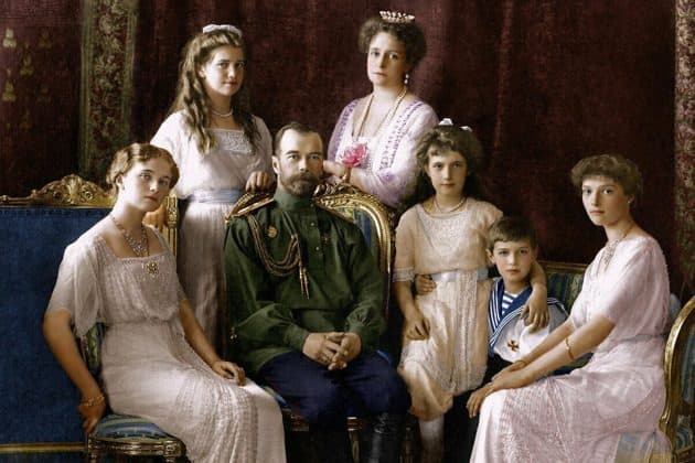 Романовы. Царская семья в Екатеринбурге
